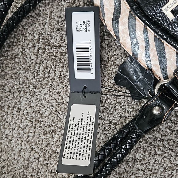 Purse - Picture 7 of 8